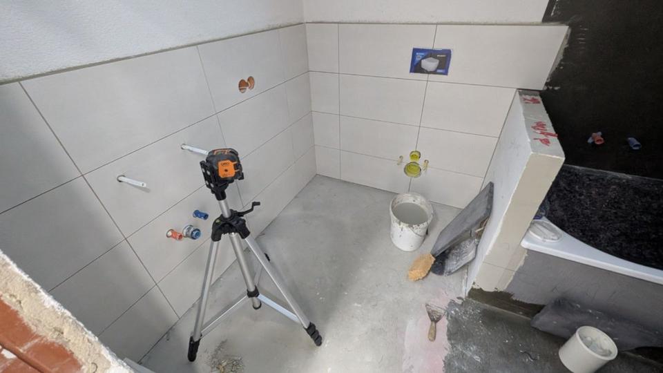 Erstbezug! Energetisch modernisiertes RMH, EBK, FBH, Terasse, etc 6 zimmer