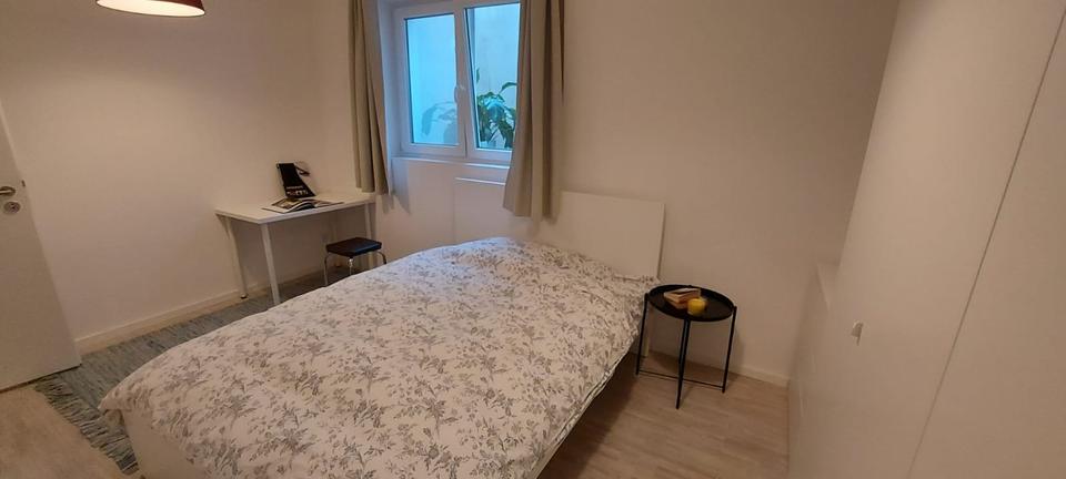 Etagenwohnung Unterföhring - 1 Zimmer, 23 m&sup2;, 880&euro; | Angebot:25993367