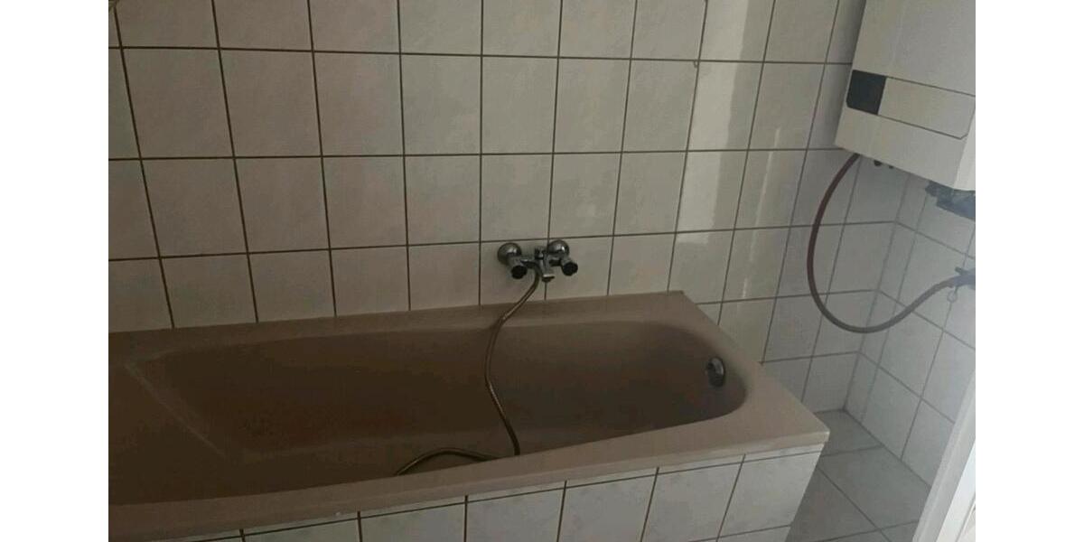 Dachgeschoßwohnung Hettstedt - 2 Zimmer, 50 m&sup2;, 375&euro; | Angebot:25995681