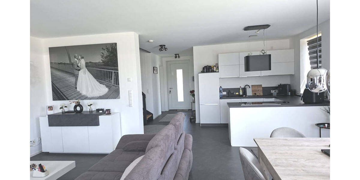Doppelhaushälfte Wangerland Hohenkirchen - 4 Zimmer, 130 m&sup2;, 1.430&euro; | Angebot:26763472