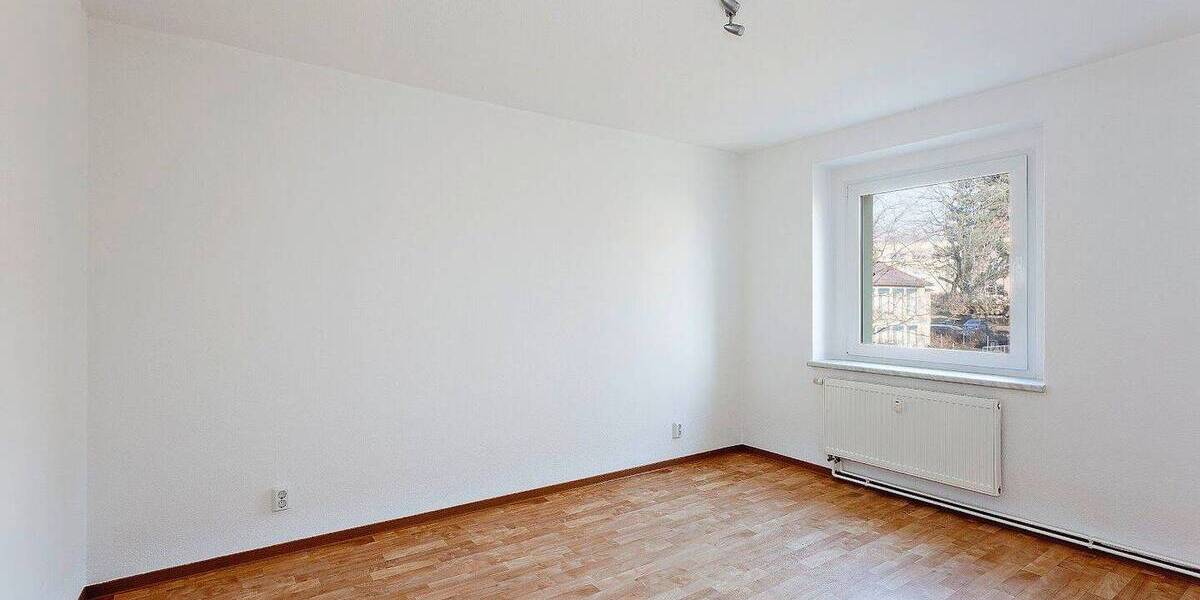 Etagenwohnung Bautzen Südvorstadt - 2 Zimmer, 47 m&sup2;, 290&euro; | Angebot:26816837