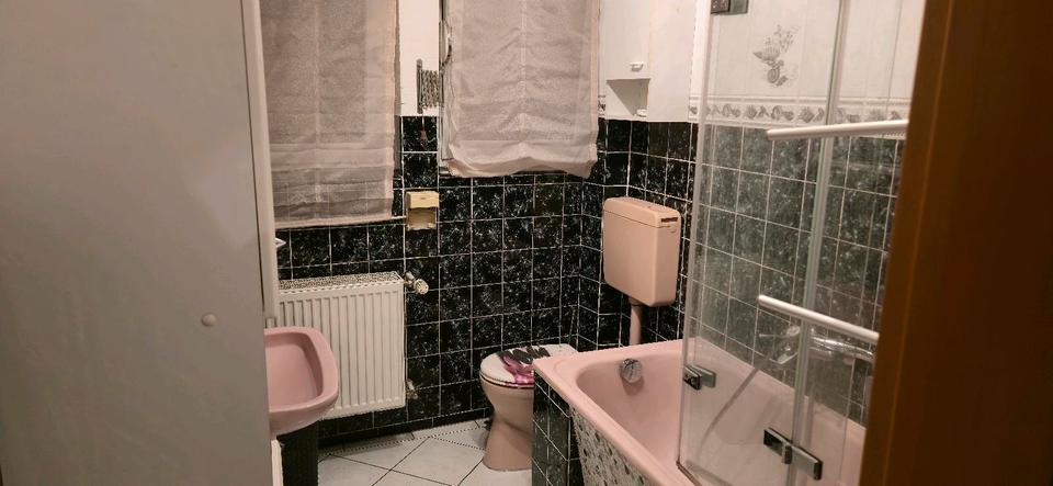 Etagenwohnung Ravenstein - 4.5 Zimmer, 100 m&sup2;, 950&euro; | Angebot:25986885