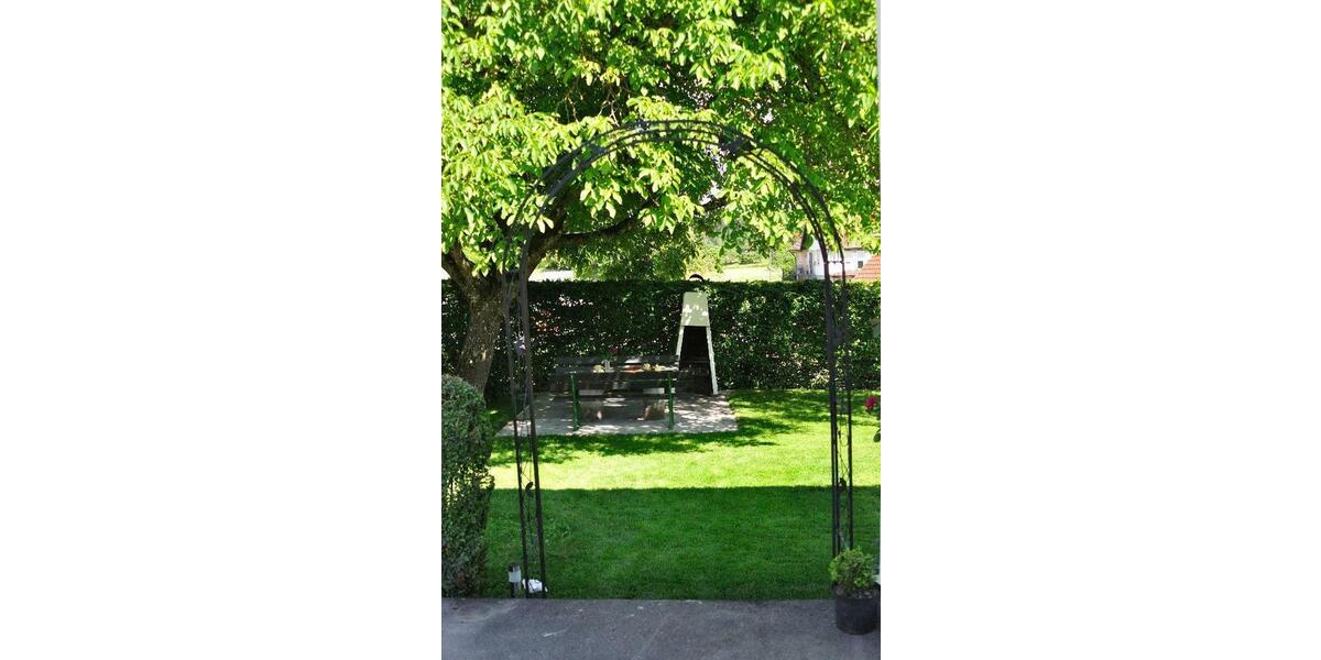 Wohnen auf Zeit Neukirch - 3 Zimmer, 65 m&sup2;, 60&euro; | Angebot:12576752