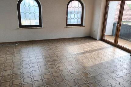 Wohnung Hahnbach - 5 Zimmer, 120 m&sup2;, 820&euro; | Angebot:26447512