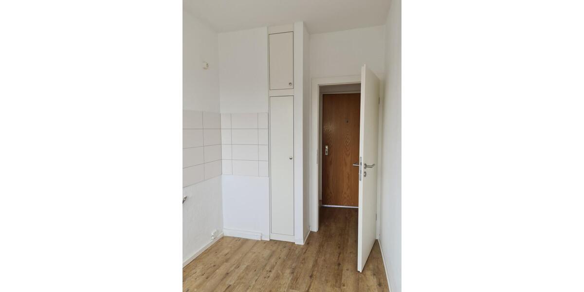 Erdgeschoßwohnung Stendal - 4 Zimmer, 70 m&sup2;, 491&euro; | Angebot:24812771