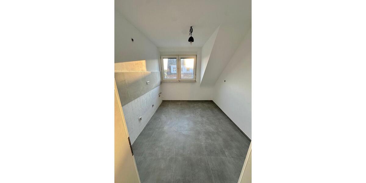 Etagenwohnung Wesseling - 3 Zimmer, 72 m&sup2;, 1.030&euro; | Angebot:26001864