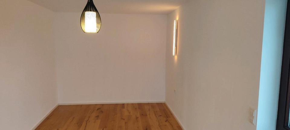 Einfamilienhaus Schwäbisch Hall - 4 Zimmer, 134 m&sup2;, 1.300&euro; | Angebot:24744024