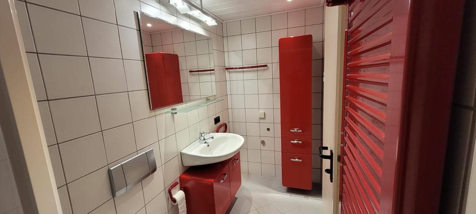 Etagenwohnung Schloß Holte-Stukenbrock Stukenbrock - 2 Zimmer, 83 m&sup2;, 750&euro; | Angebot:25418570
