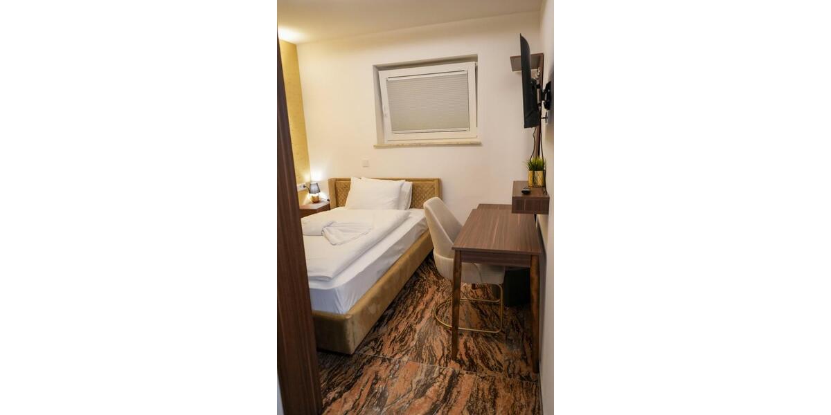 Wohnen auf Zeit Garbsen Berenbostel - 3 Zimmer, 75 m&sup2;, 100&euro; | Angebot:25053530