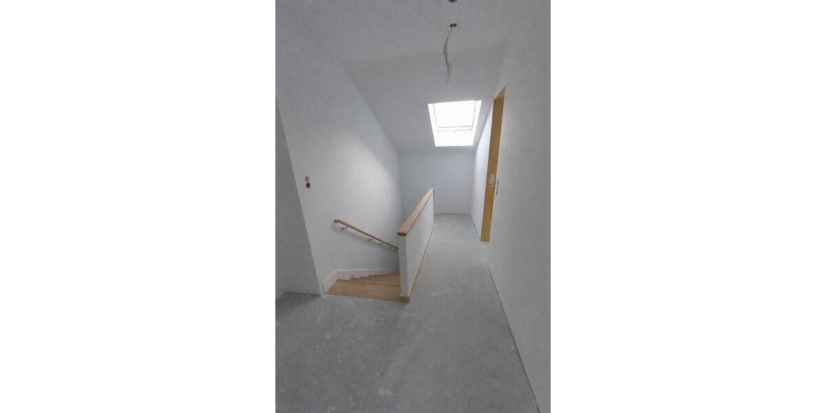 Einfamilienhaus Uetze - 4 Zimmer, 114 m&sup2;, 1.500&euro; | Angebot:26007134