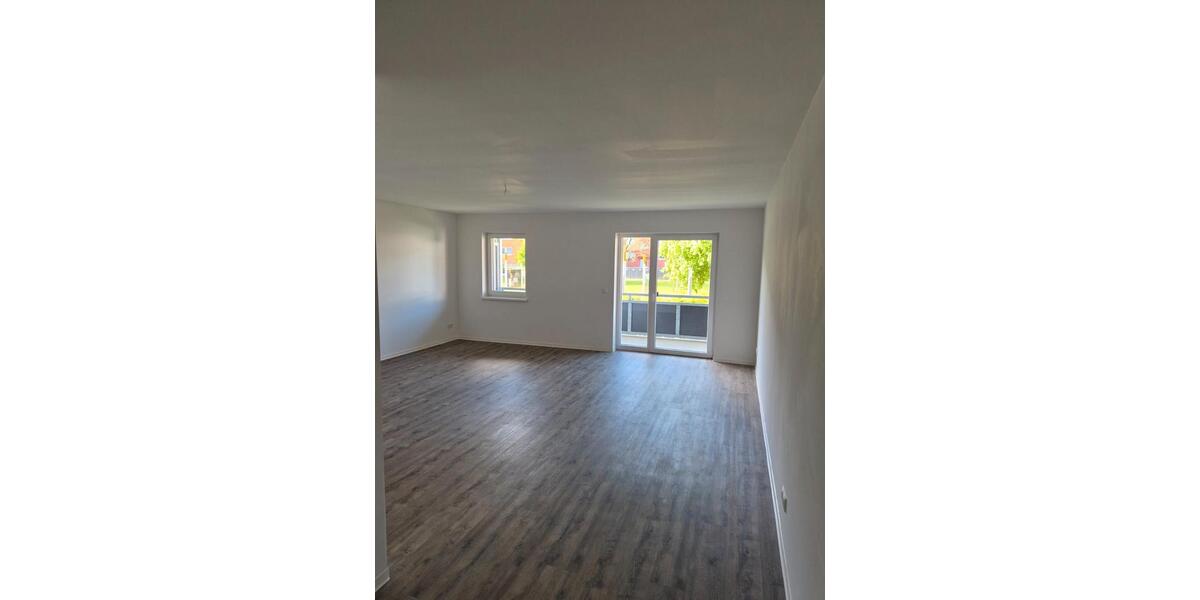 Etagenwohnung Rechlin - 2 Zimmer, 68 m&sup2;, 680&euro; | Angebot:26560341