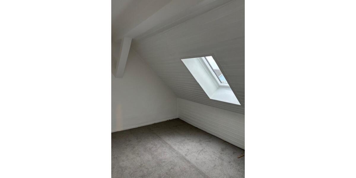 Terrassenwohnung Bad Hersfeld - 4 Zimmer, 122 m&sup2;, 1.300&euro; | Angebot:24740401