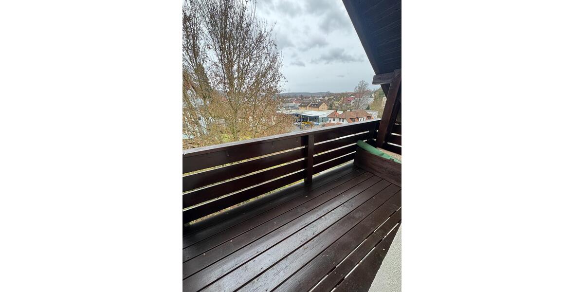 Dachgeschoßwohnung Lohr am Main - 2.5 Zimmer, 70 m&sup2;, 700&euro; | Angebot:25755375