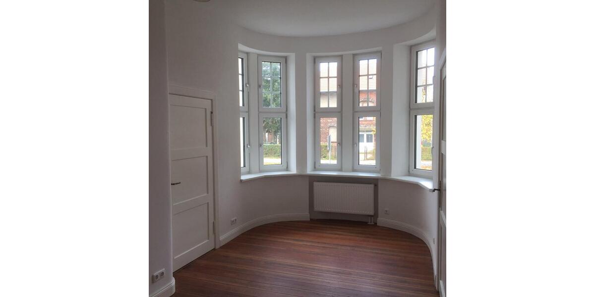 Erdgeschoßwohnung Parchim - 7 Zimmer, 142 m&sup2;, 1.390&euro; | Angebot:26495769