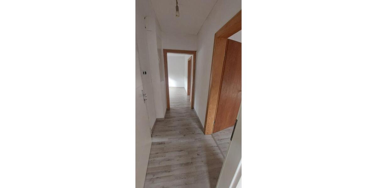 Dachgeschoßwohnung Homburg - 2 Zimmer, 55 m&sup2;, 500&euro; | Angebot:25572200