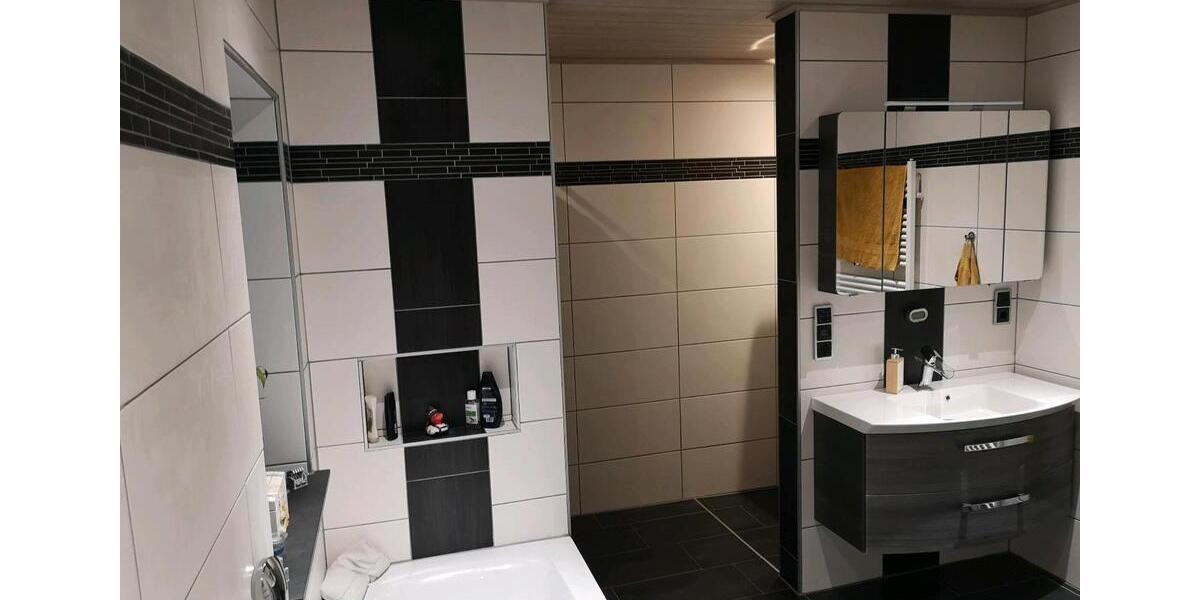 Etagenwohnung Wasungen - 2 Zimmer, 32 m&sup2;, 450&euro; | Angebot:25234771