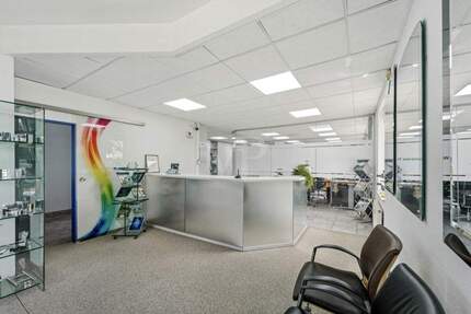 Moderne Büroflächen in idealer Lage direkt an der A28 zimmer