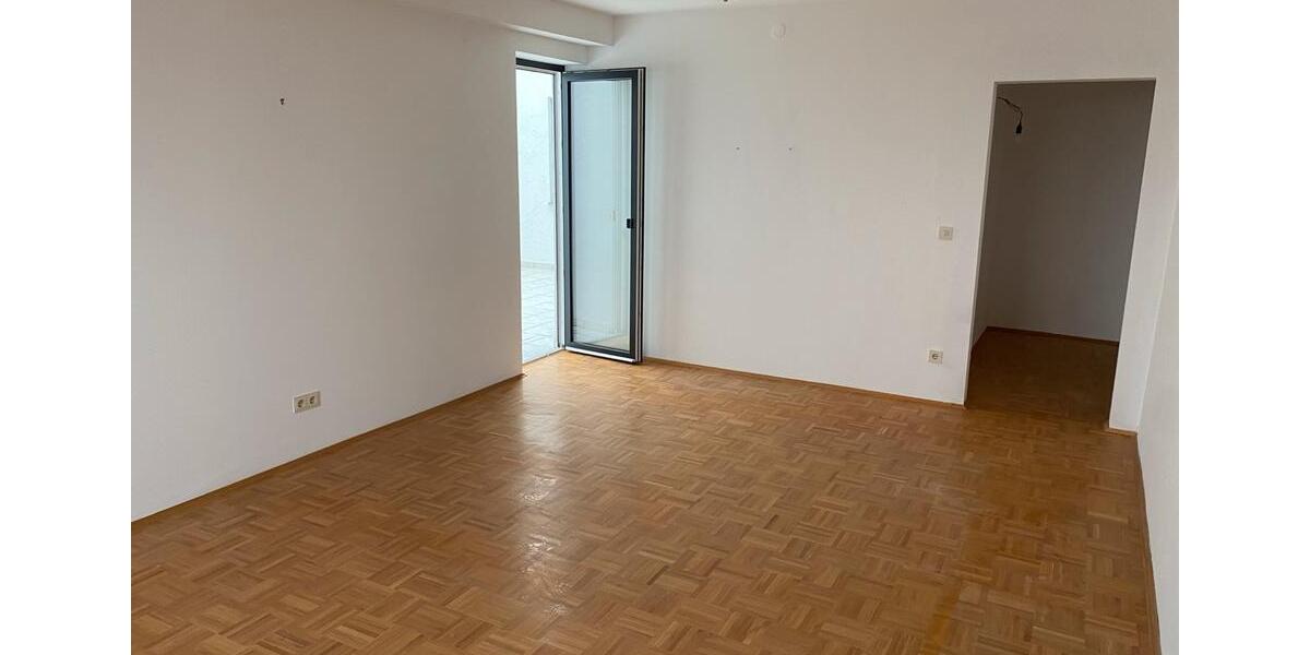 Etagenwohnung Marxheim - 3 Zimmer, 103 m&sup2;, 1.450&euro; | Angebot:25933622