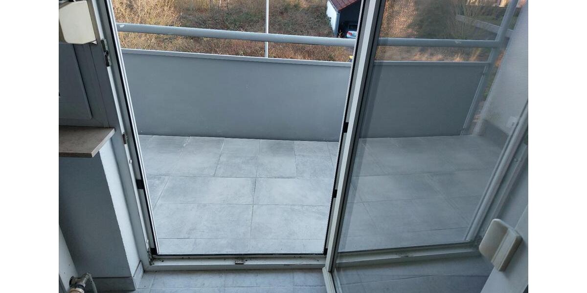 Etagenwohnung Saarbrücken Kieselhumes - 3 Zimmer, 83 m&sup2;, 830&euro; | Angebot:26479637