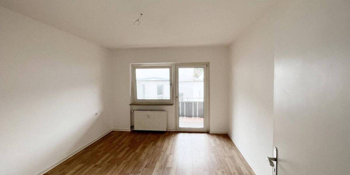 Etagenwohnung Stuttgart Süd - 3 Zimmer, 86 m&sup2;, 1.450&euro; | Angebot:26768412