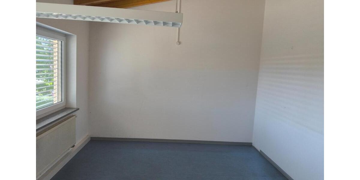 Gewerbeobjekt Tengen - 1.850&euro; | Angebot:23534110