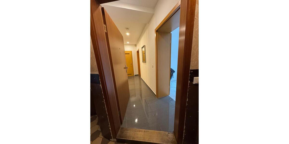 2 Zimmer Wohnung + 1 Zimmer separat mit Eingang in 90439 2 zimmer