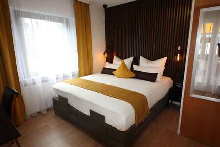 Zimmer Köln Pesch - 1 Zimmer, 1.590&euro; | Angebot:27559824