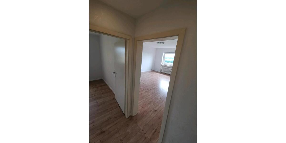 Wohnen auf Zeit Köln Kalk - 3 Zimmer, 95 m&sup2;, 650&euro; | Angebot:26351599