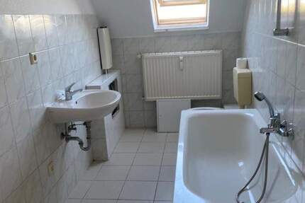 Wohnung Kemberg Globig - 2 Zimmer, 50 m&sup2;, 295&euro; | Angebot:26203581