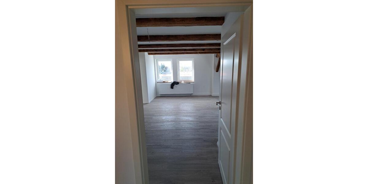 Dachgeschoßwohnung Nuthe-Urstromtal Urstromtal - 3 Zimmer, 85 m&sup2;, 950&euro; | Angebot:26677057