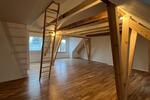 Dachgeschoßwohnung Lauta - 2 Zimmer, 80 m&sup2;, 700&euro; | Angebot:26623864