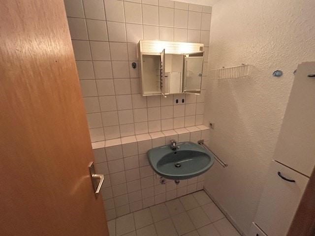 Dachgeschoßwohnung Michelbach an der Bilz - 2.5 Zimmer, 73 m&sup2;, 690&euro; | Angebot:23215570