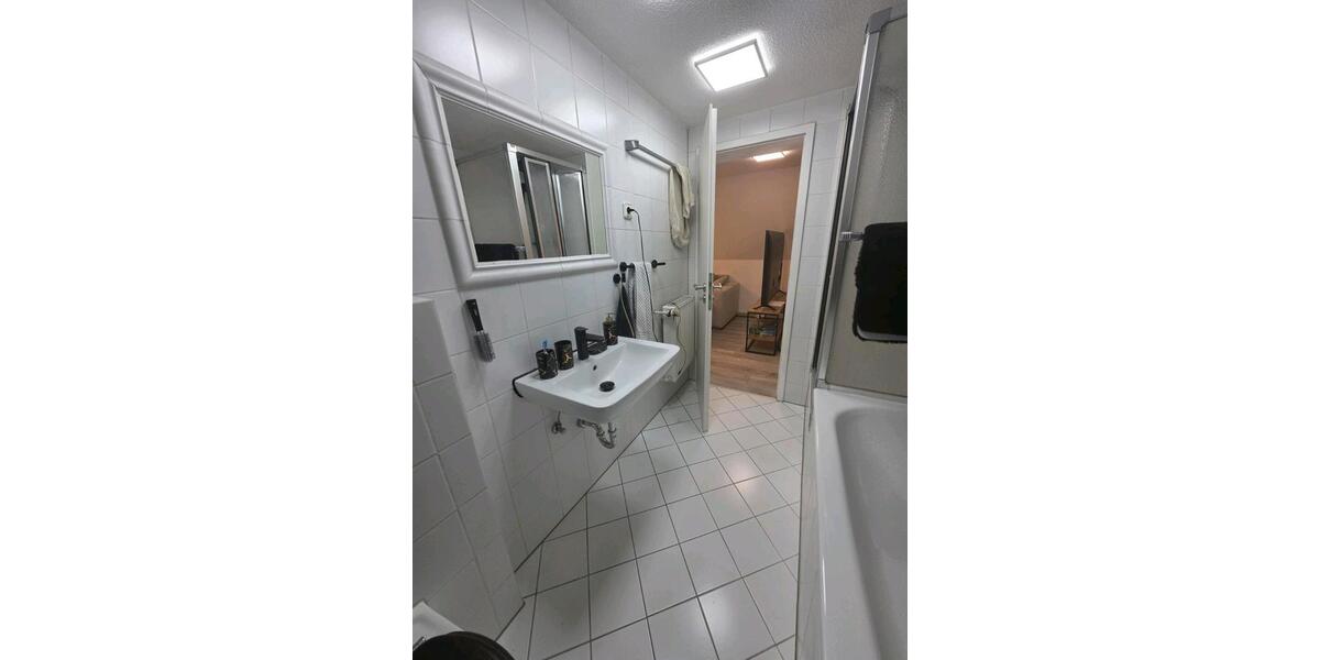 Dachgeschoßwohnung Gütersloh - 2 Zimmer, 50 m&sup2;, 650&euro; | Angebot:26531280