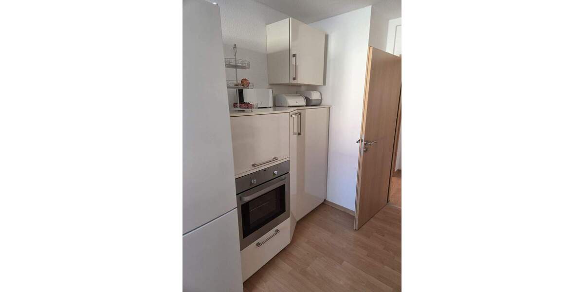 Etagenwohnung Cottbus Mitte - 3 Zimmer, 83 m&sup2;, 680&euro; | Angebot:25245218