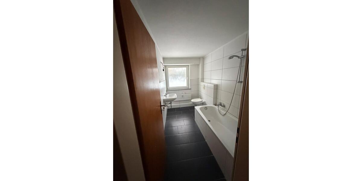 Etagenwohnung Bad Harzburg - 2 Zimmer, 110 m&sup2;, 600&euro; | Angebot:25648469