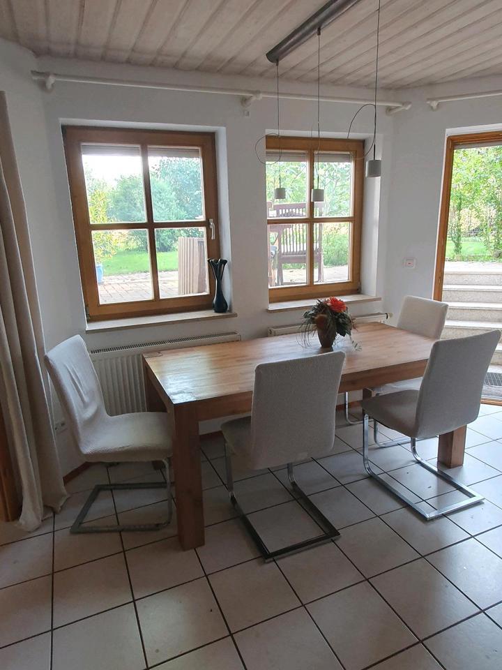 3 Zimmer Wohnung in Hausen