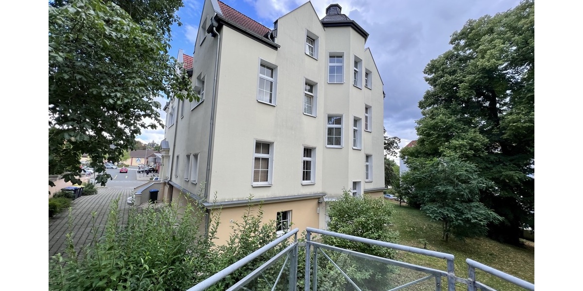 Idyllisch wohnen! 3-Raum Wohnung mit Einbauküche, Wanne und Süd-Balkon. - Etagenwohnung Gera Alt-Bieblach | Angebot:27022991