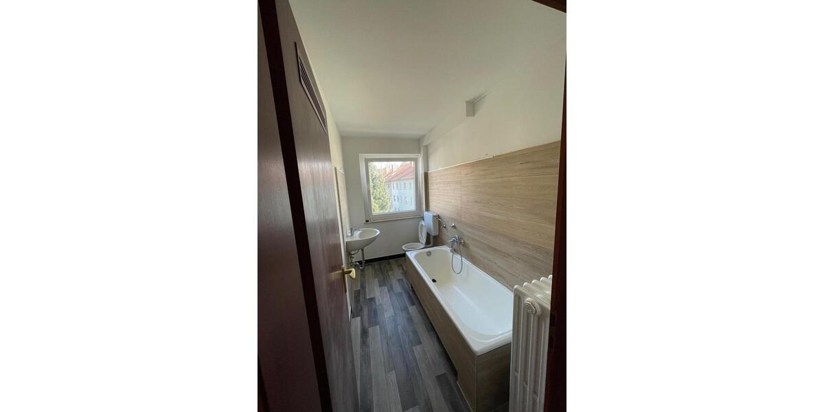 Etagenwohnung Hameln - 2 Zimmer, 60 m&sup2;, 560&euro; | Angebot:26548065