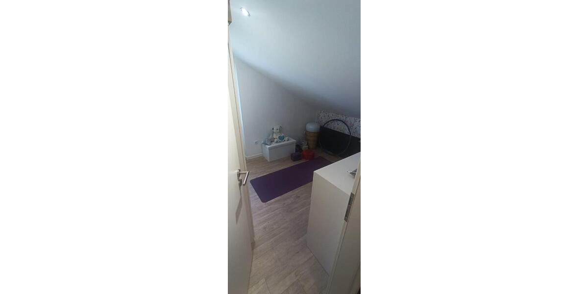 Etagenwohnung Isenbüttel - 3 Zimmer, 70 m&sup2;, 850&euro; | Angebot:26018146