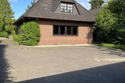 Haus zum Mieten in Rellingen 2.300 € 202 m² 6 zimmer