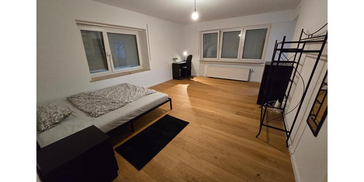 Wohnen auf Zeit Esslingen am Neckar Brühl - 5 Zimmer, 90 m&sup2;, 760&euro; | Angebot:26563987