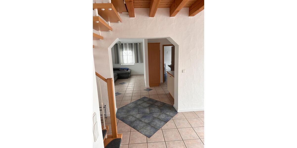 Doppelhaushälfte Aurach - 3.5 Zimmer, 82 m&sup2;, 1.300&euro; | Angebot:26701439