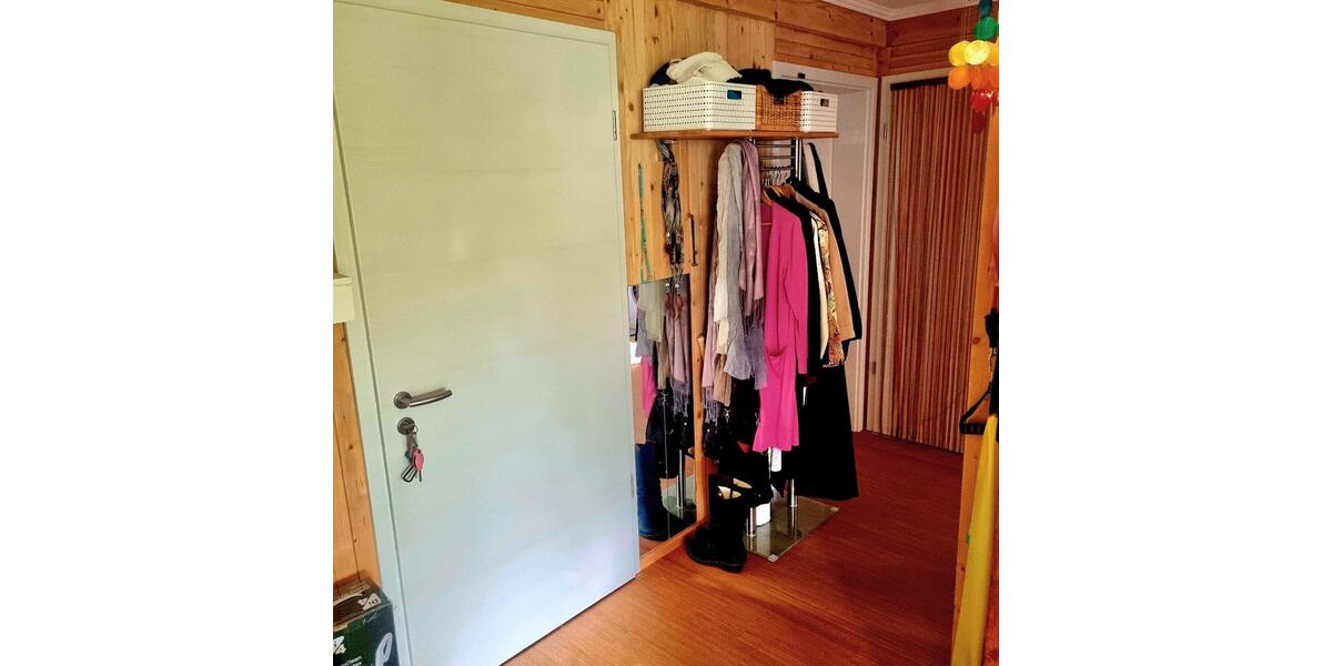 Erdgeschoßwohnung Bretten - 3 Zimmer, 90 m&sup2;, 1.200&euro; | Angebot:24840636