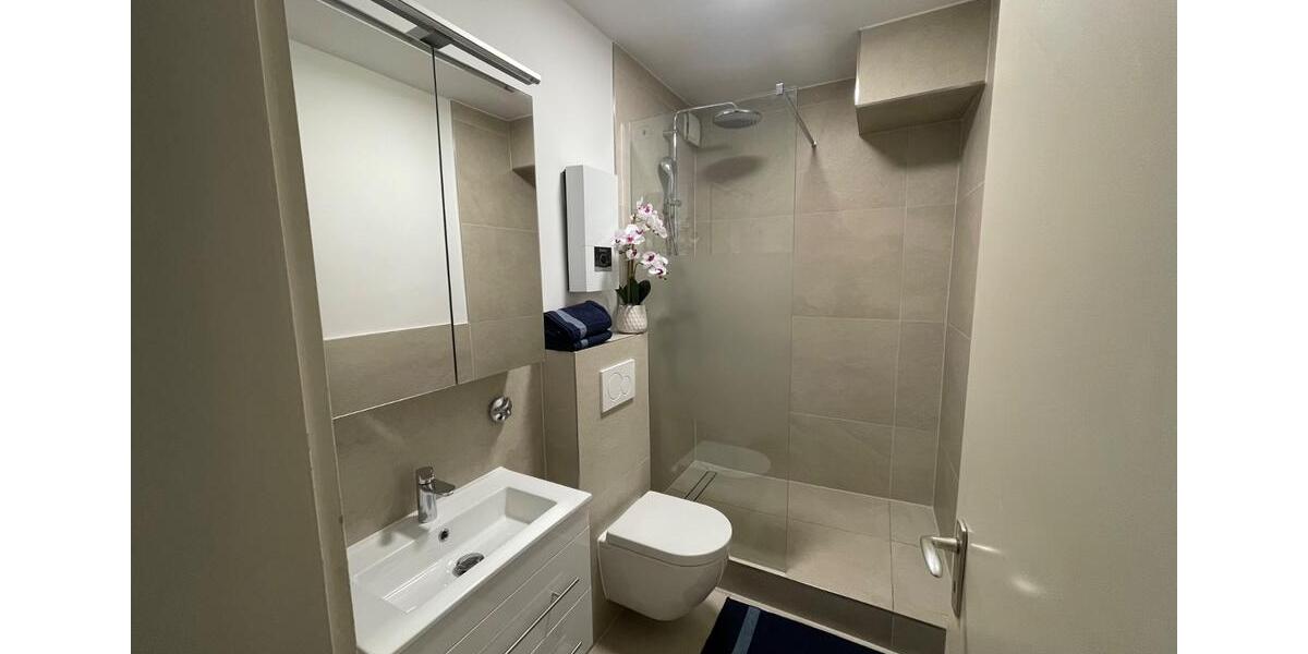 Wohnen auf Zeit Bonn Hardtberg - 1 Zimmer, 70 m&sup2;, 420&euro; | Angebot:25833688