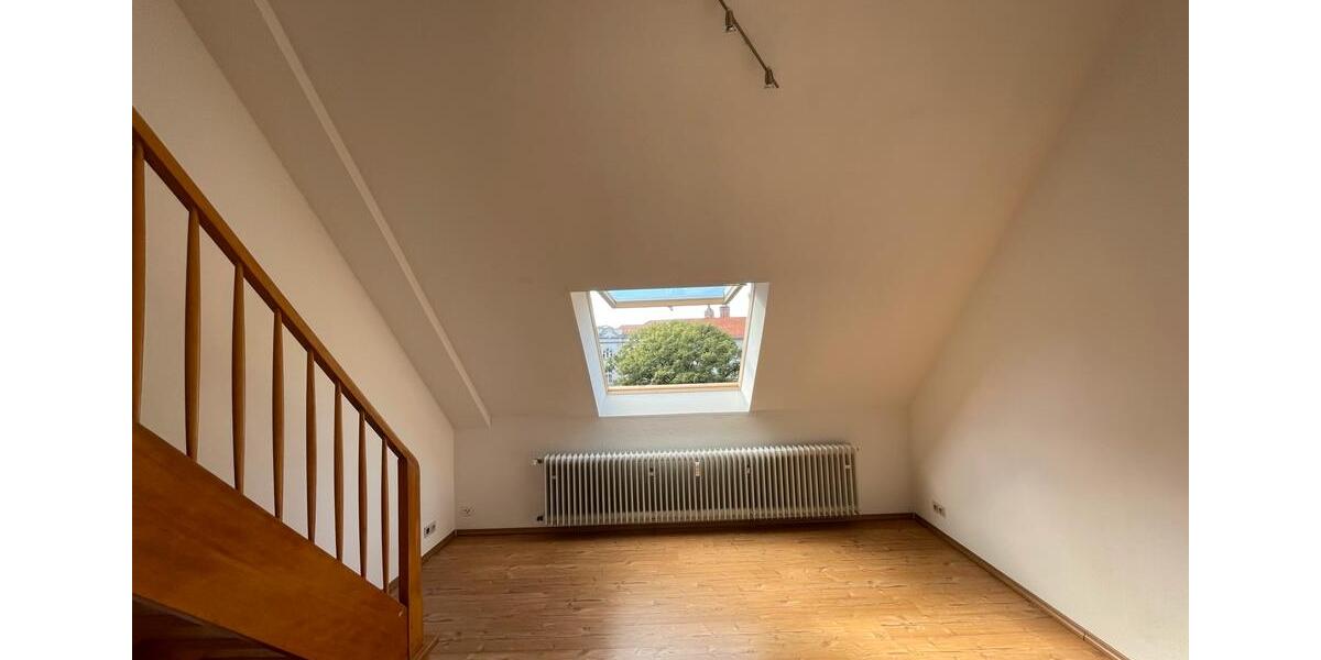 Dachgeschoßwohnung Göttingen Oststadt - 1 Zimmer, 32 m&sup2;, 649&euro; | Angebot:26272821