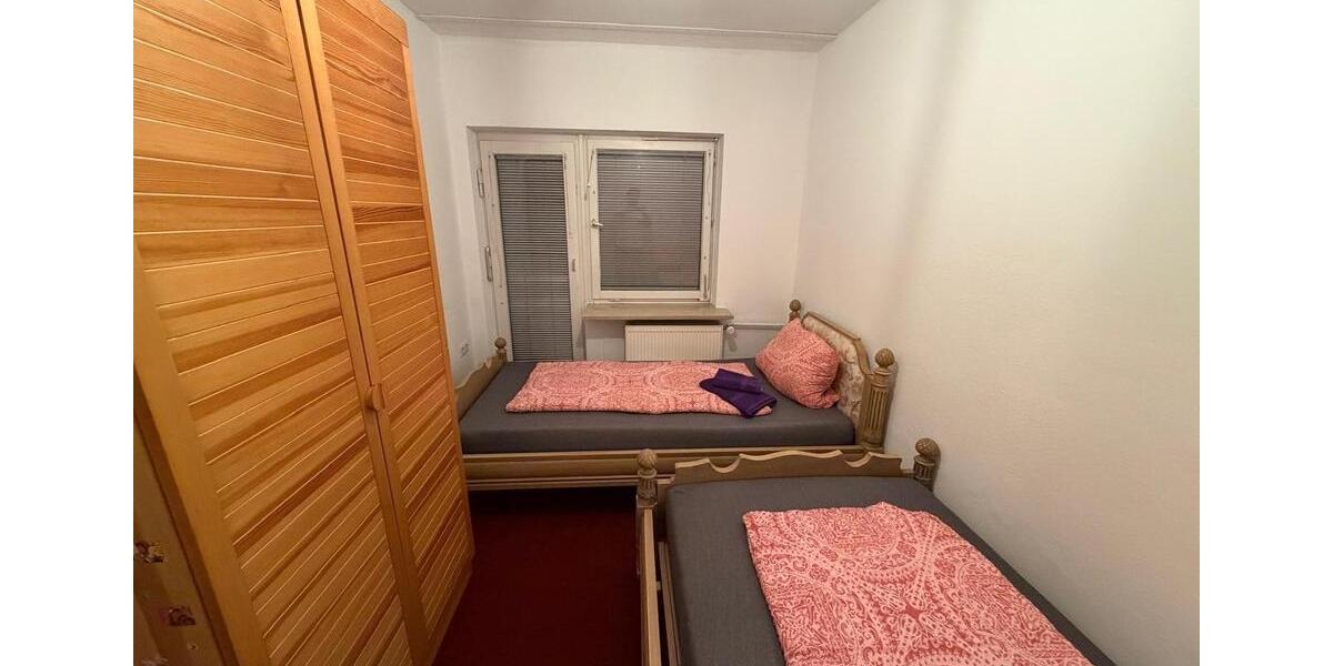 Wohnen auf Zeit Holzkirchen - 4 Zimmer, 170 m&sup2;, 500&euro; | Angebot:24872767