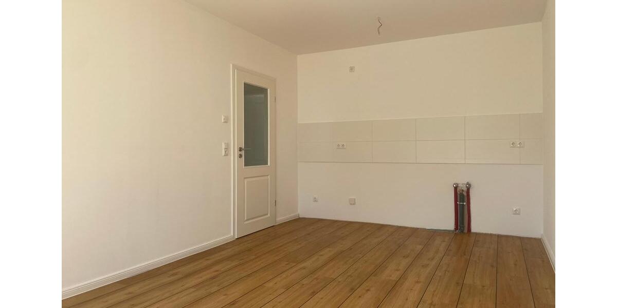Dachgeschoßwohnung Tessin - 3 Zimmer, 71 m&sup2;, 600&euro; | Angebot:26420494