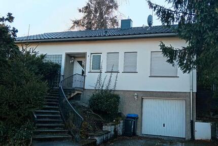 Freistehendes 1 FH in Wadgassen Glockenberg beste Lage 2 zimmer