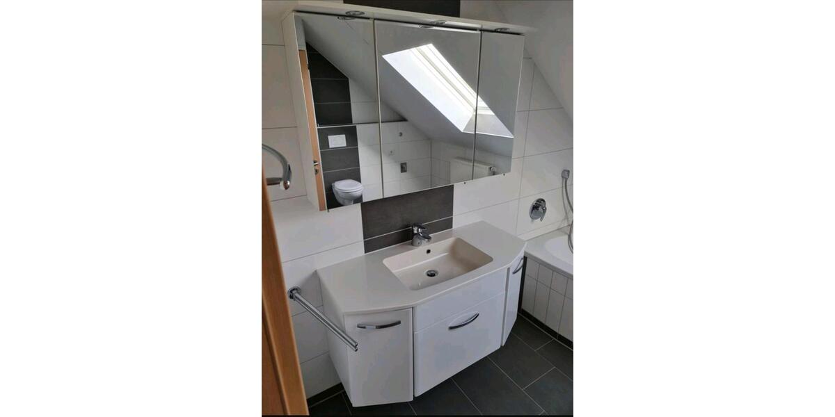 Dachgeschoßwohnung Melsungen - 3 Zimmer, 80 m&sup2;, 750&euro; | Angebot:26692930