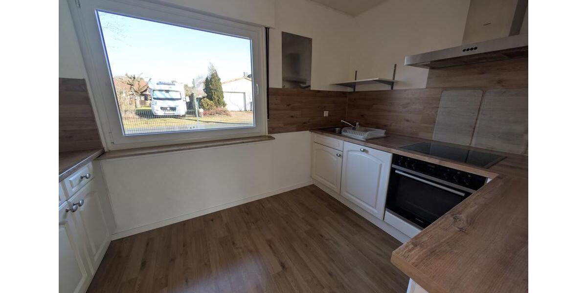 Einfamilienhaus Schwarmstedt - 6.5 Zimmer, 167 m&sup2;, 1.350&euro; | Angebot:25870544